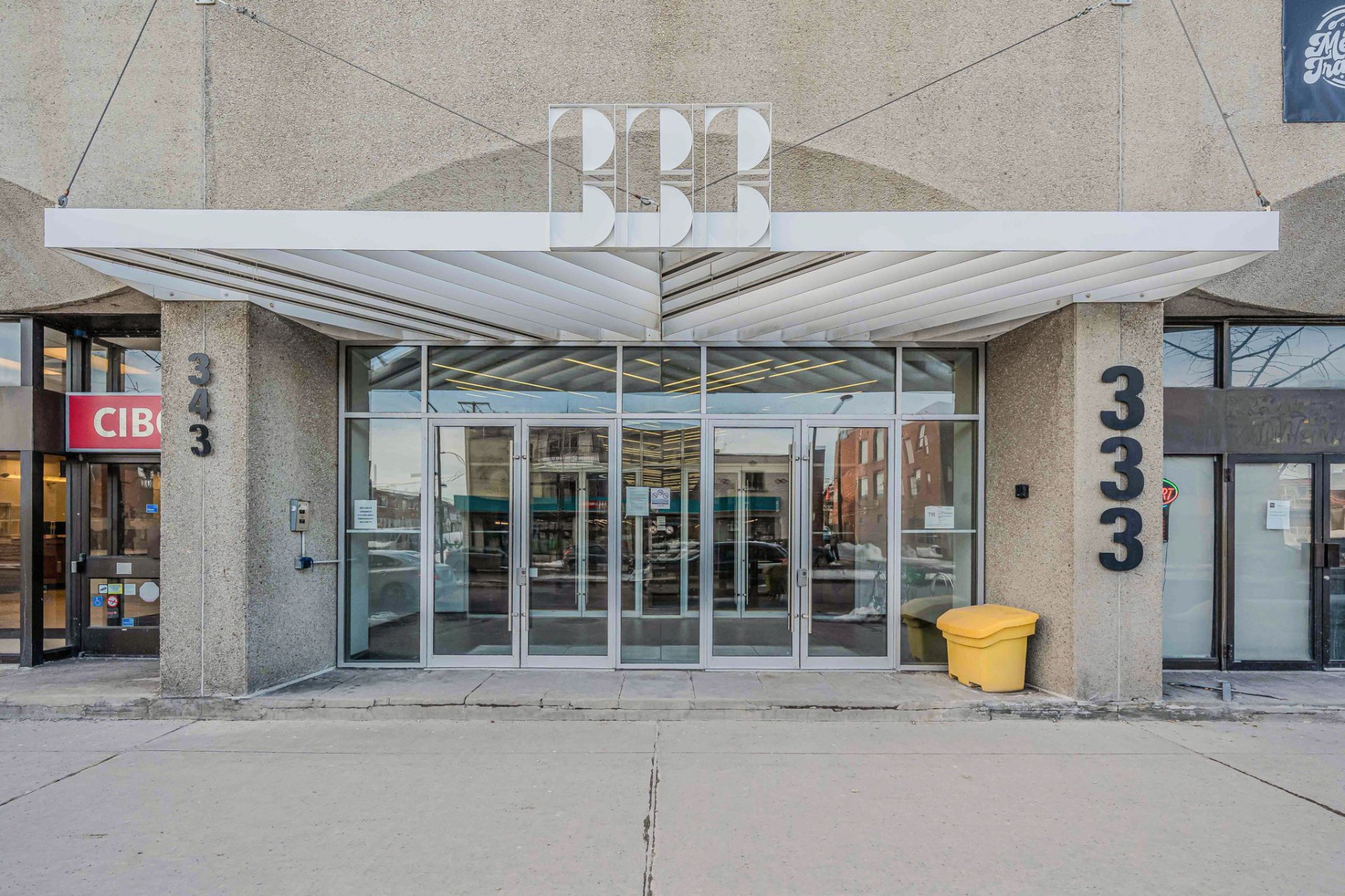 Photo - Frontage