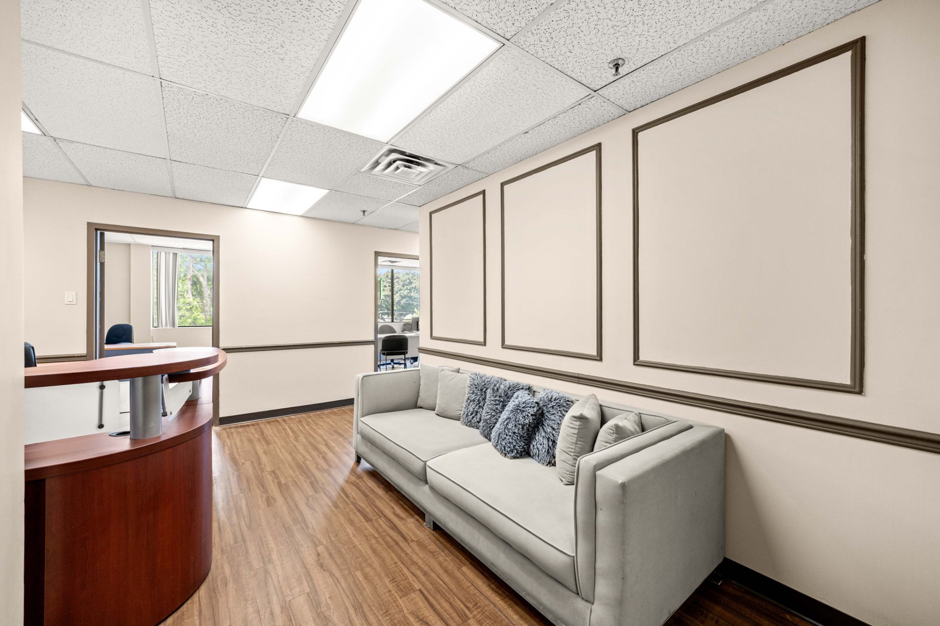 Photo - Reception Area