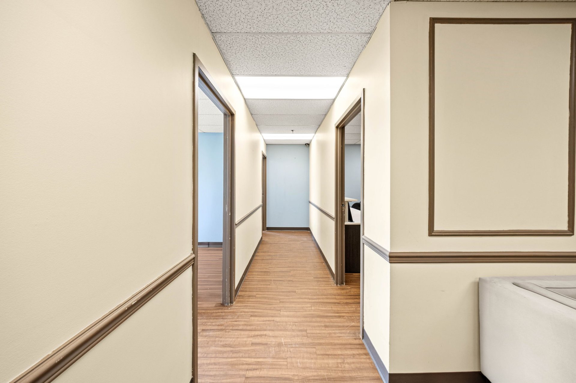 Photo - Hallway