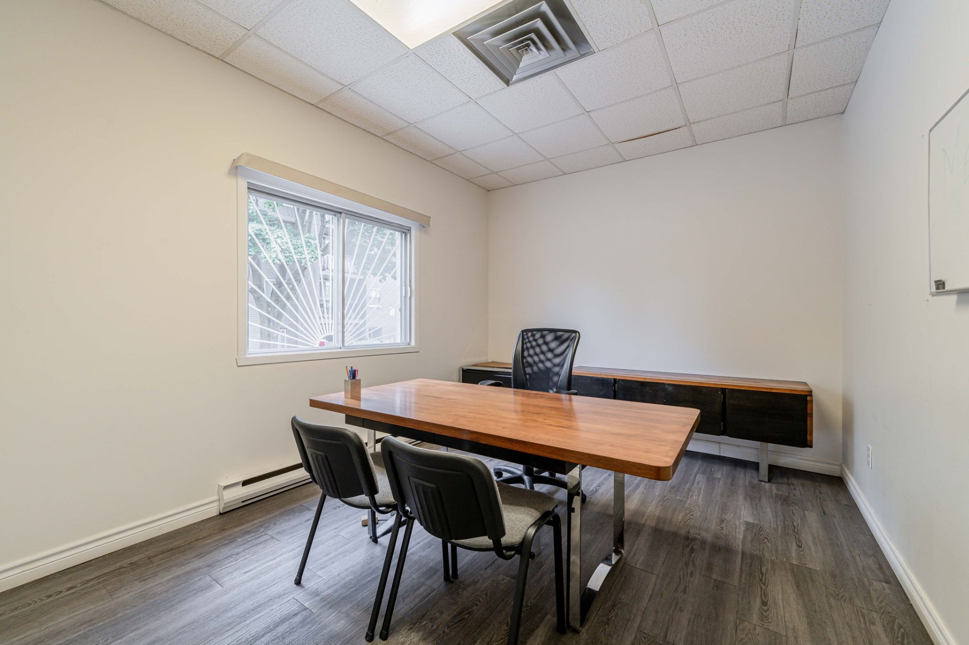 Photo - Office