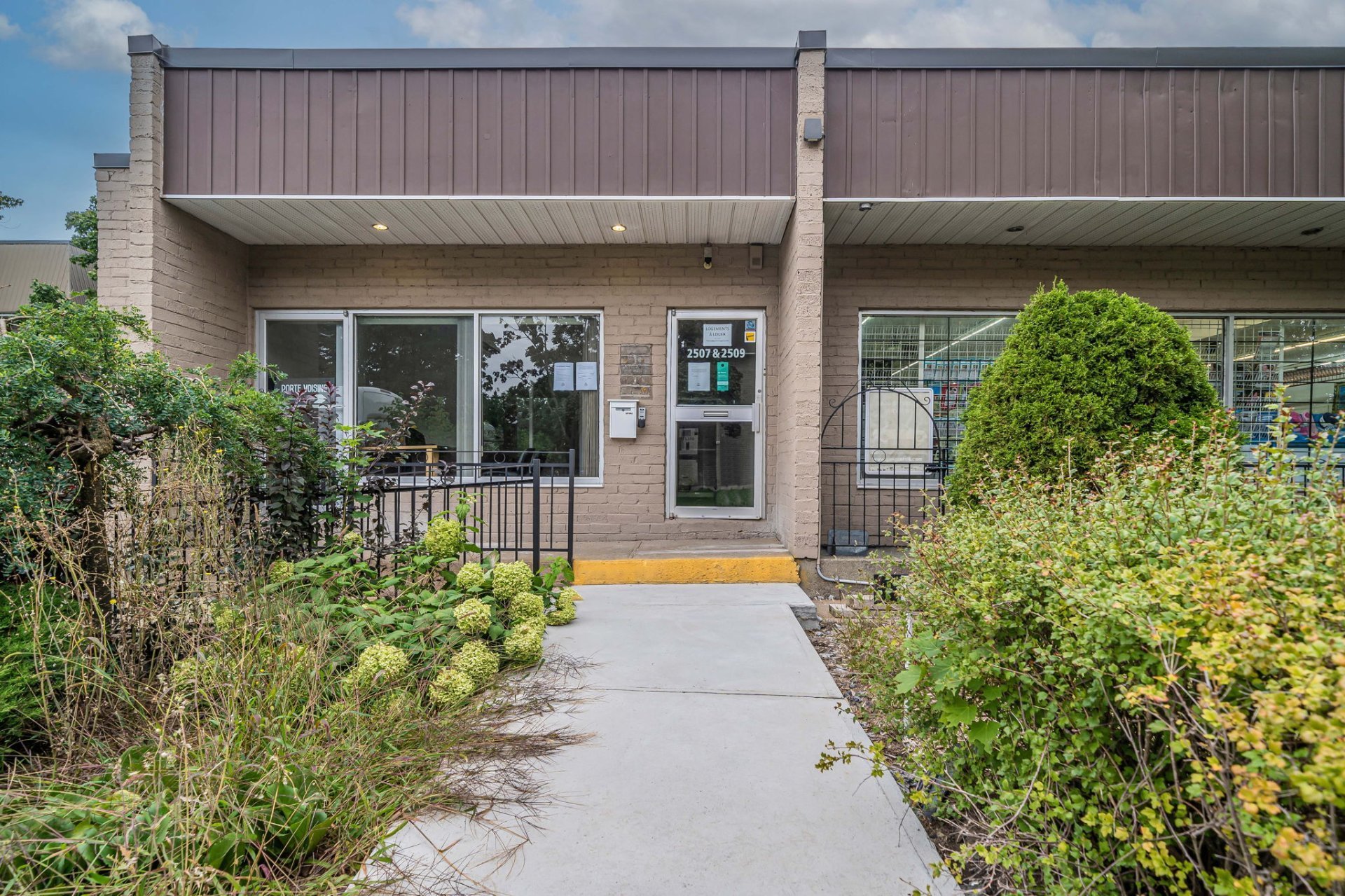 Photo - Exterior entrance