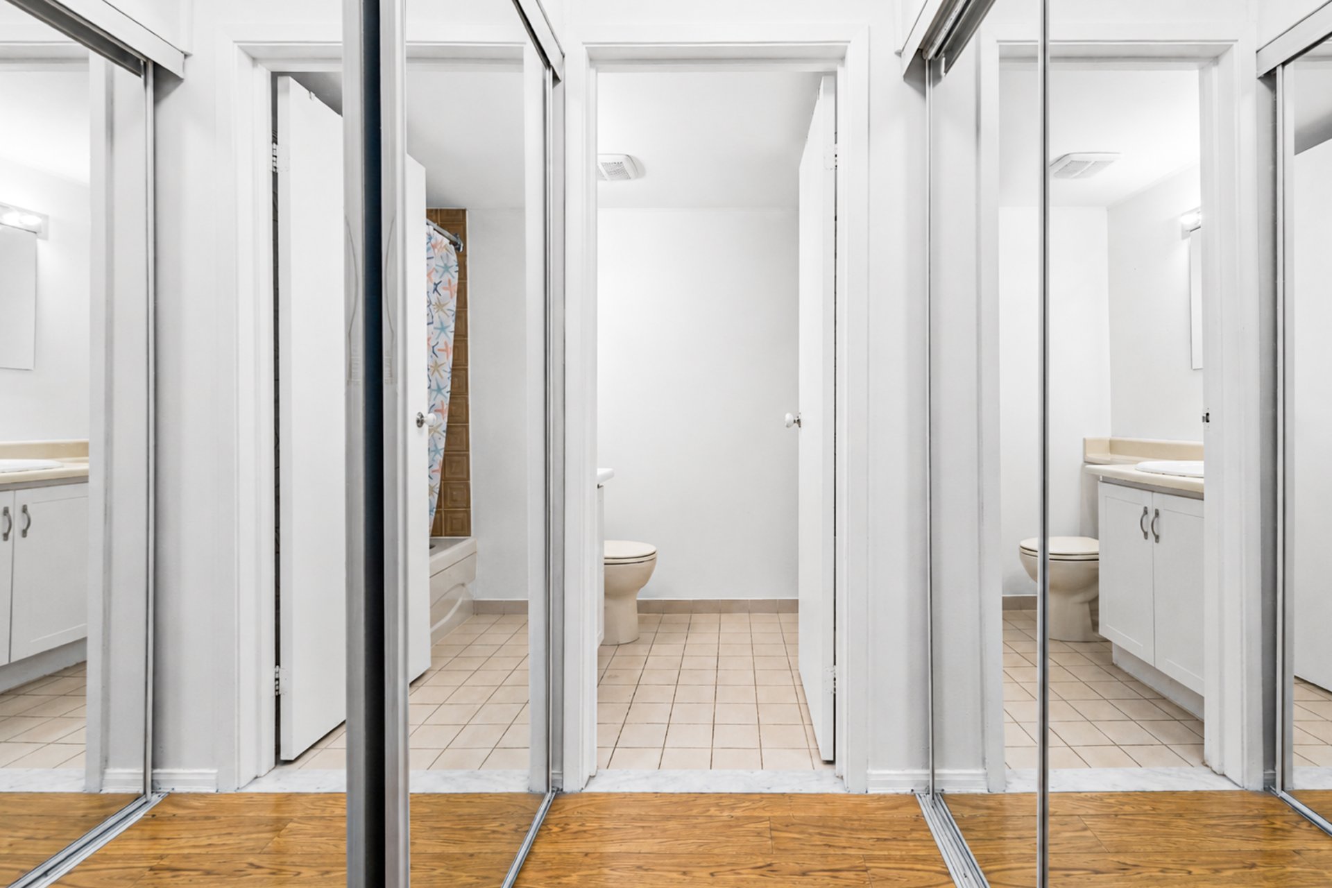 Photo - Penderie (Walk-in)