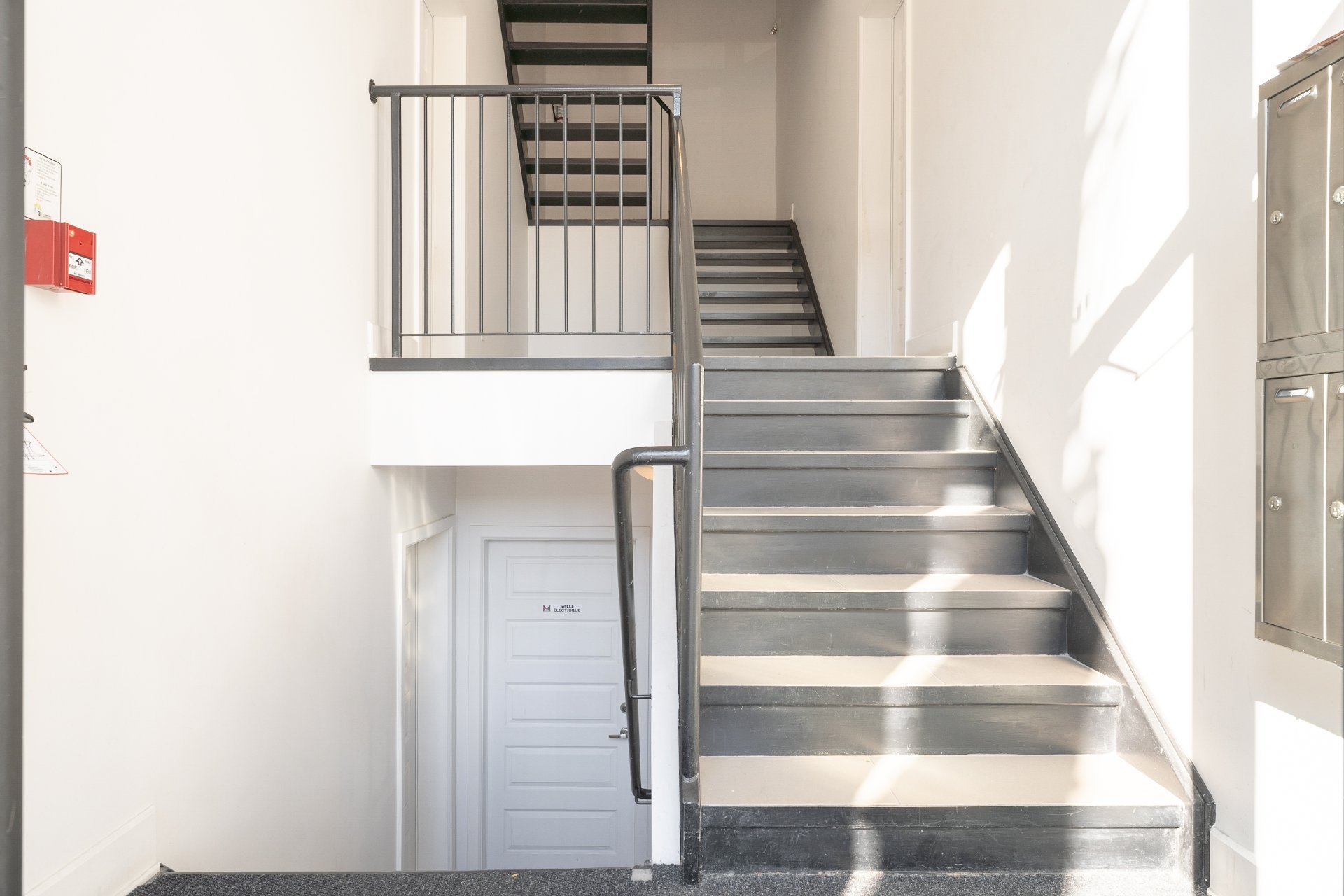 Photo - Escalier