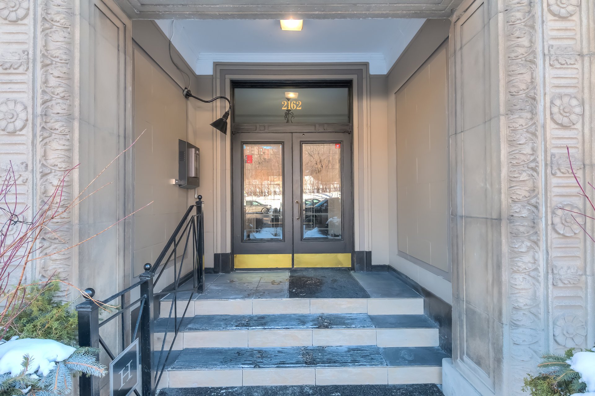 Photo - Entrée extérieure