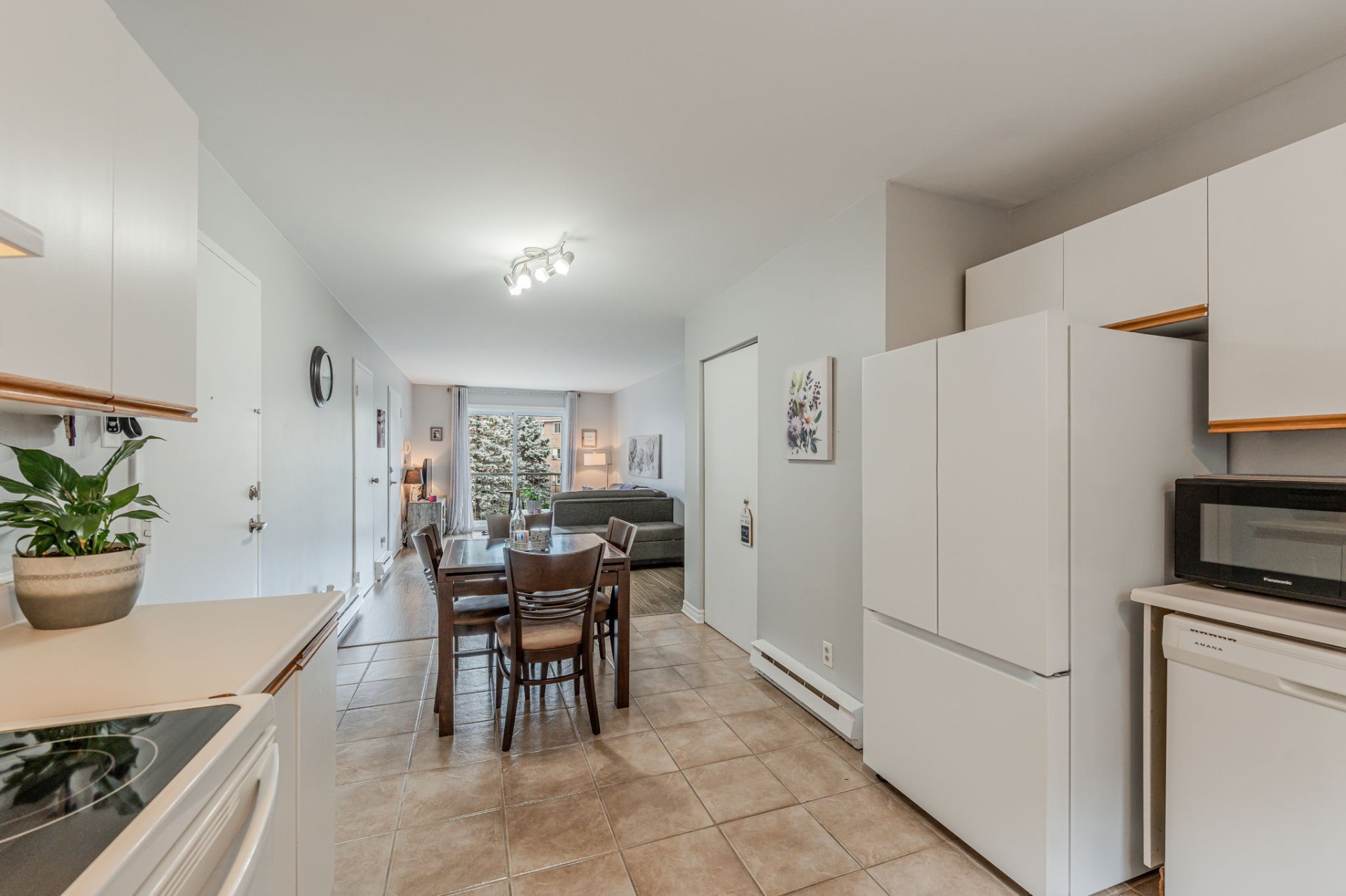 Photo - Salle à manger