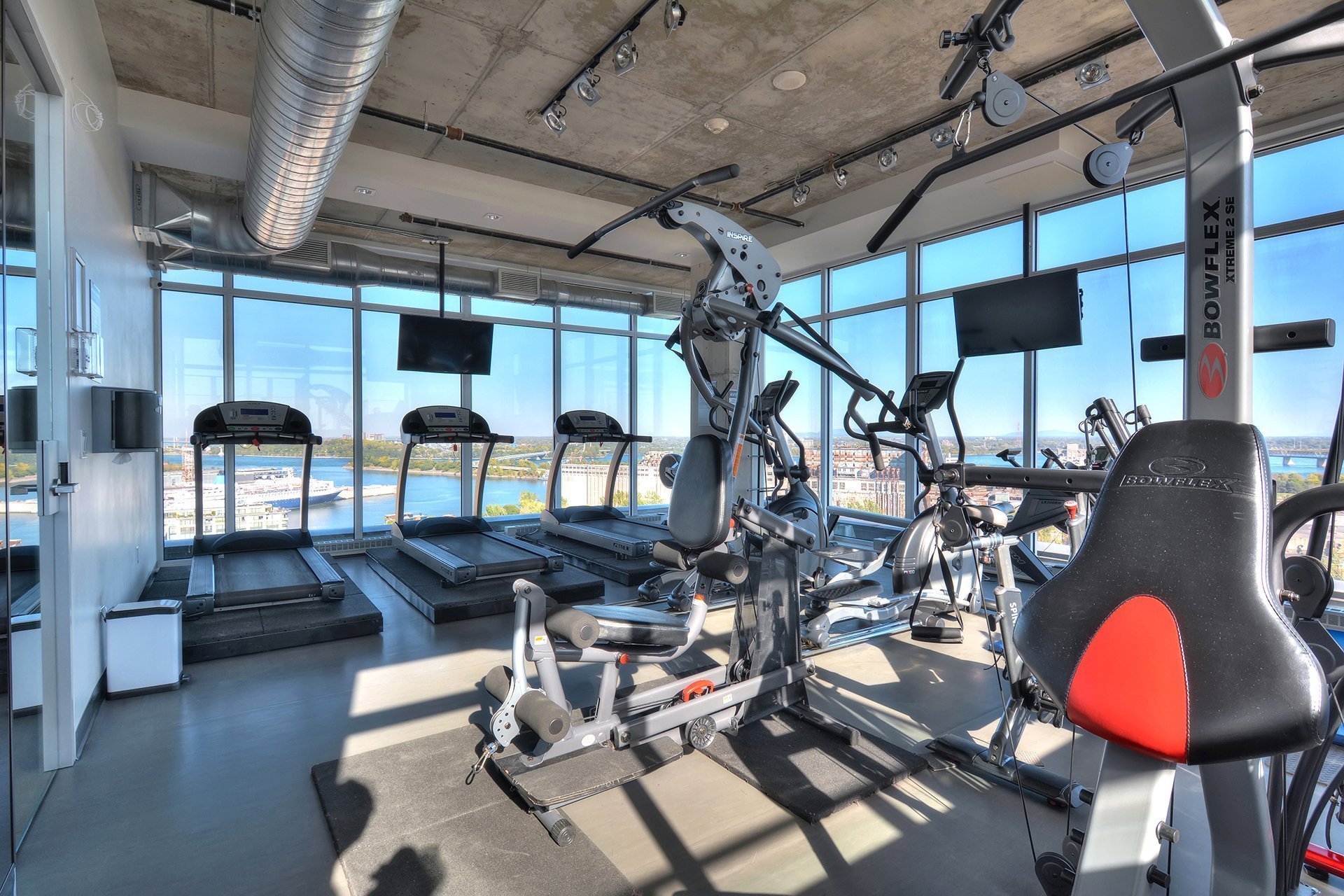 Photo - Exercise room