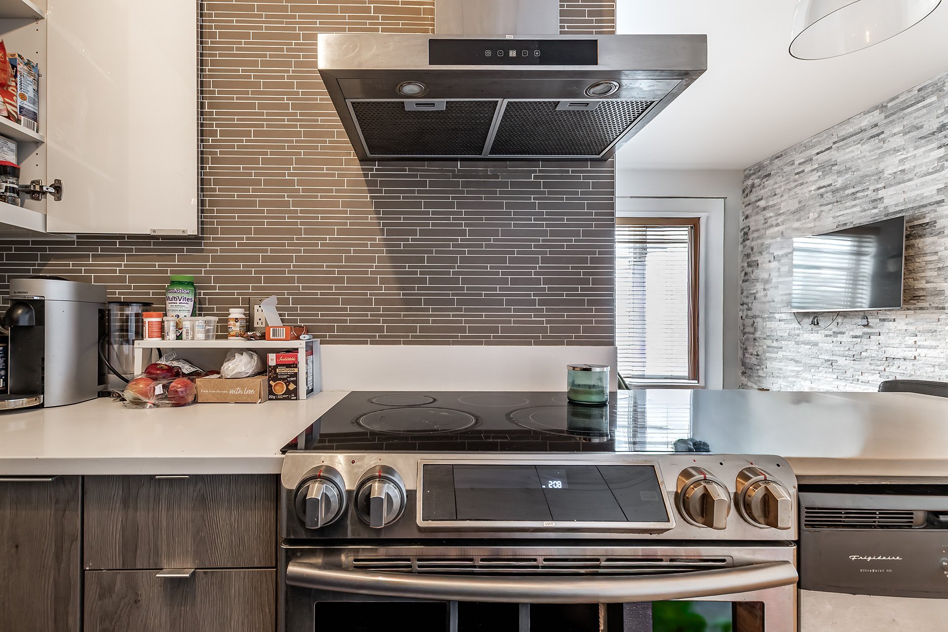 Photo - Kitchen