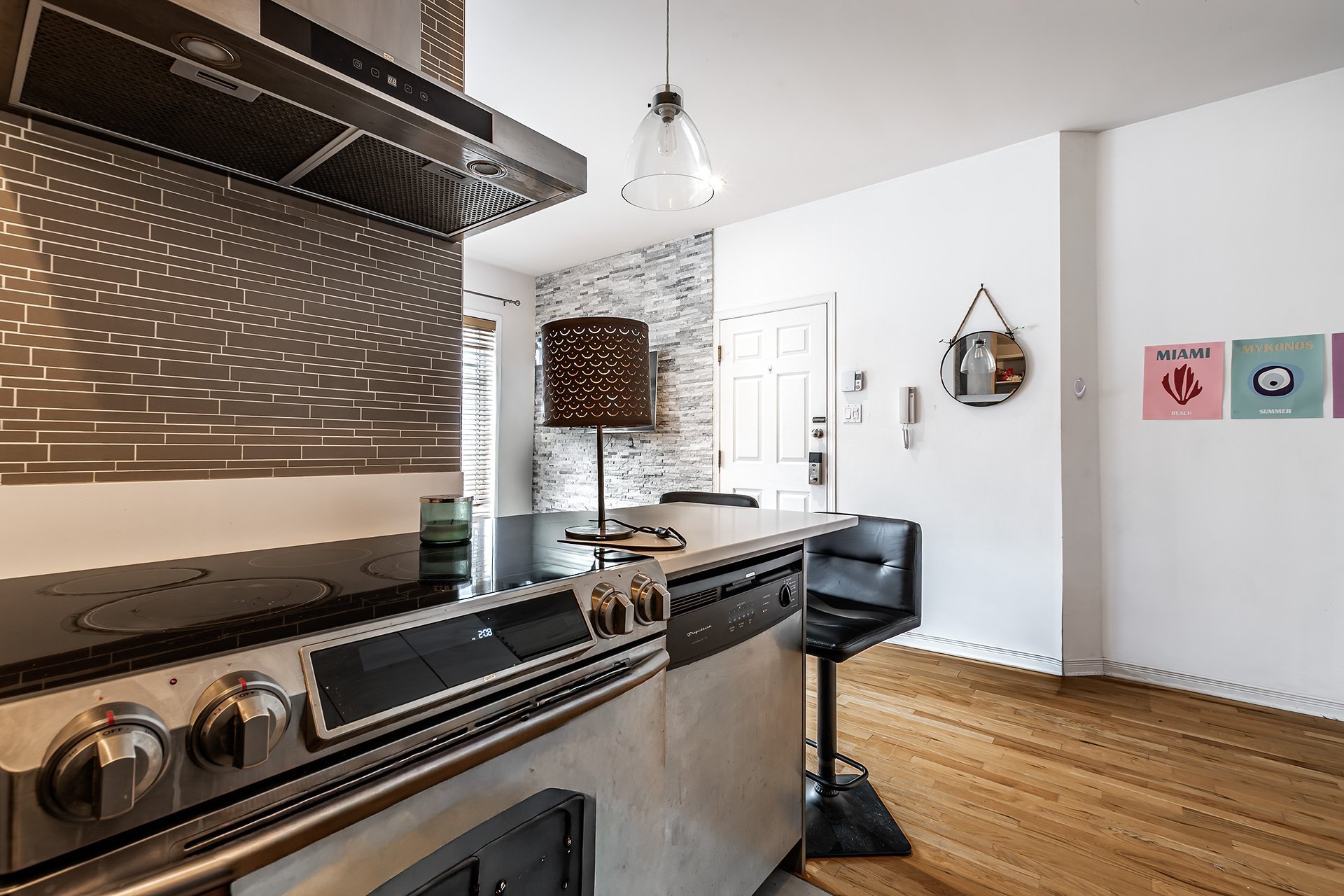 Photo - Kitchen