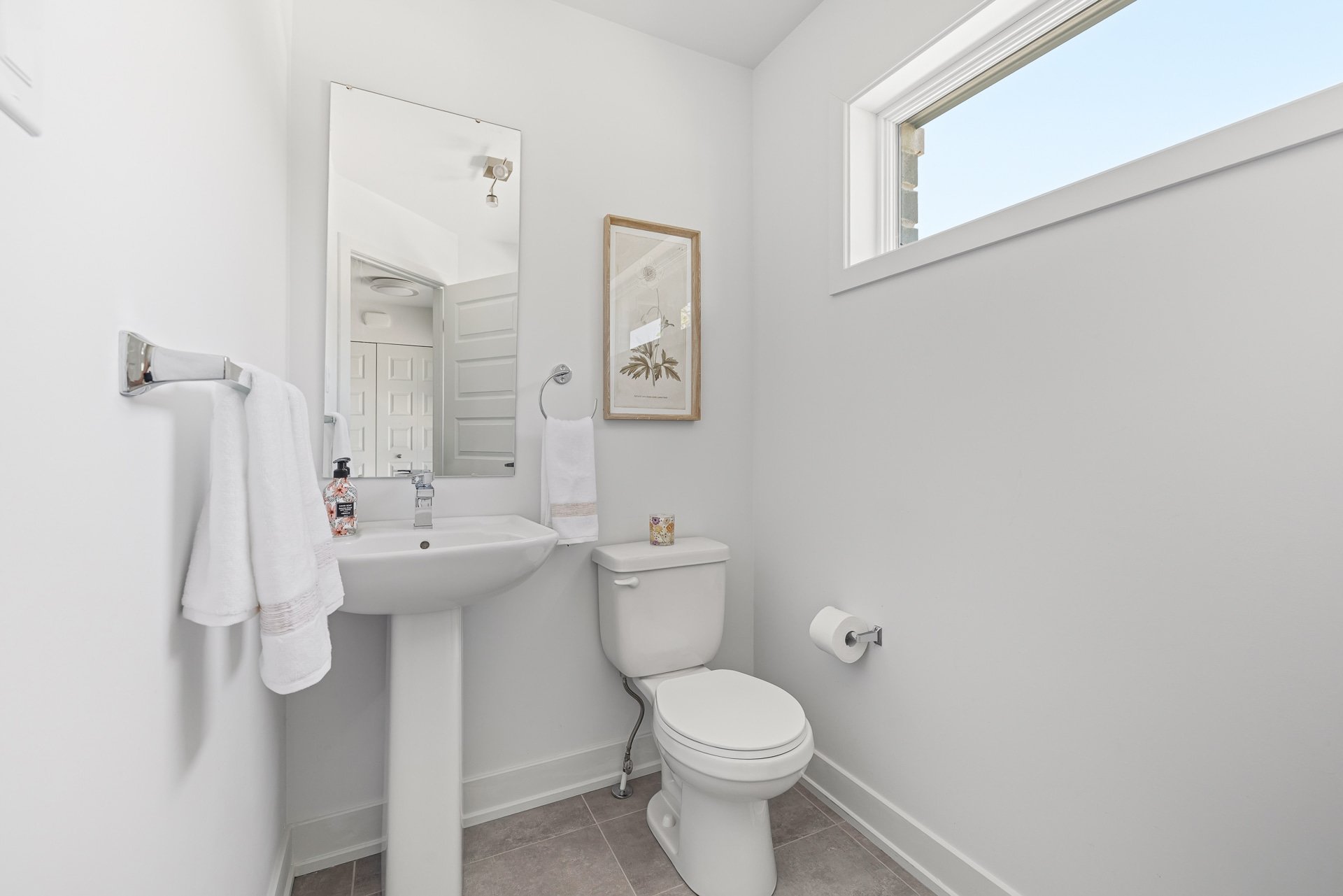 Photo - Washroom
