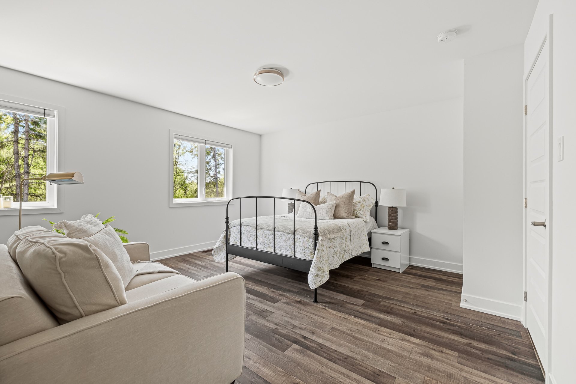 Photo - Bedroom