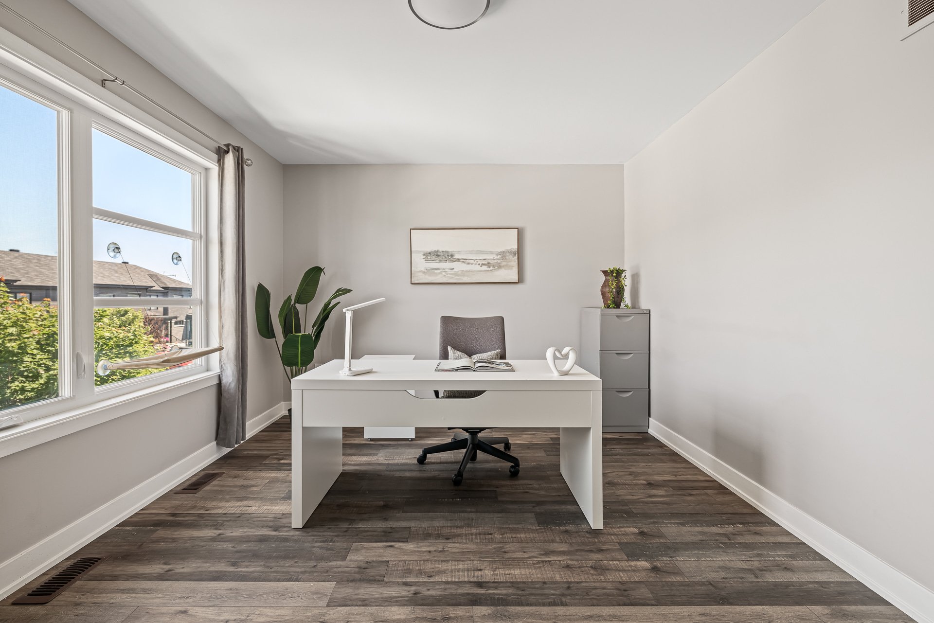 Photo - Bedroom
