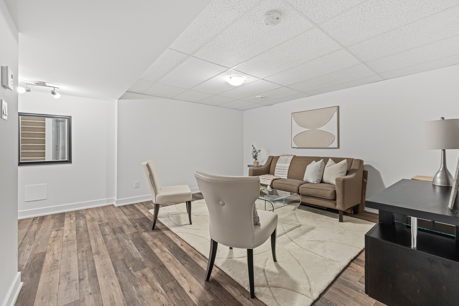 Photo - Family room