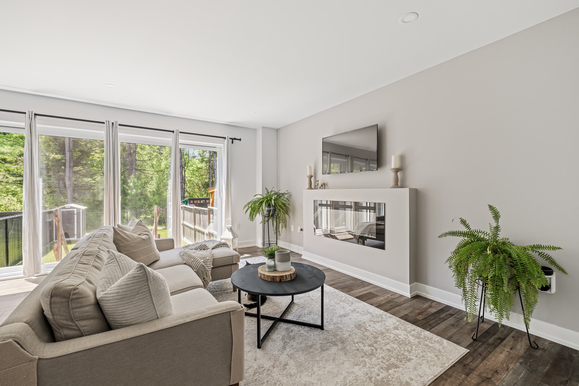 Photo - Living room