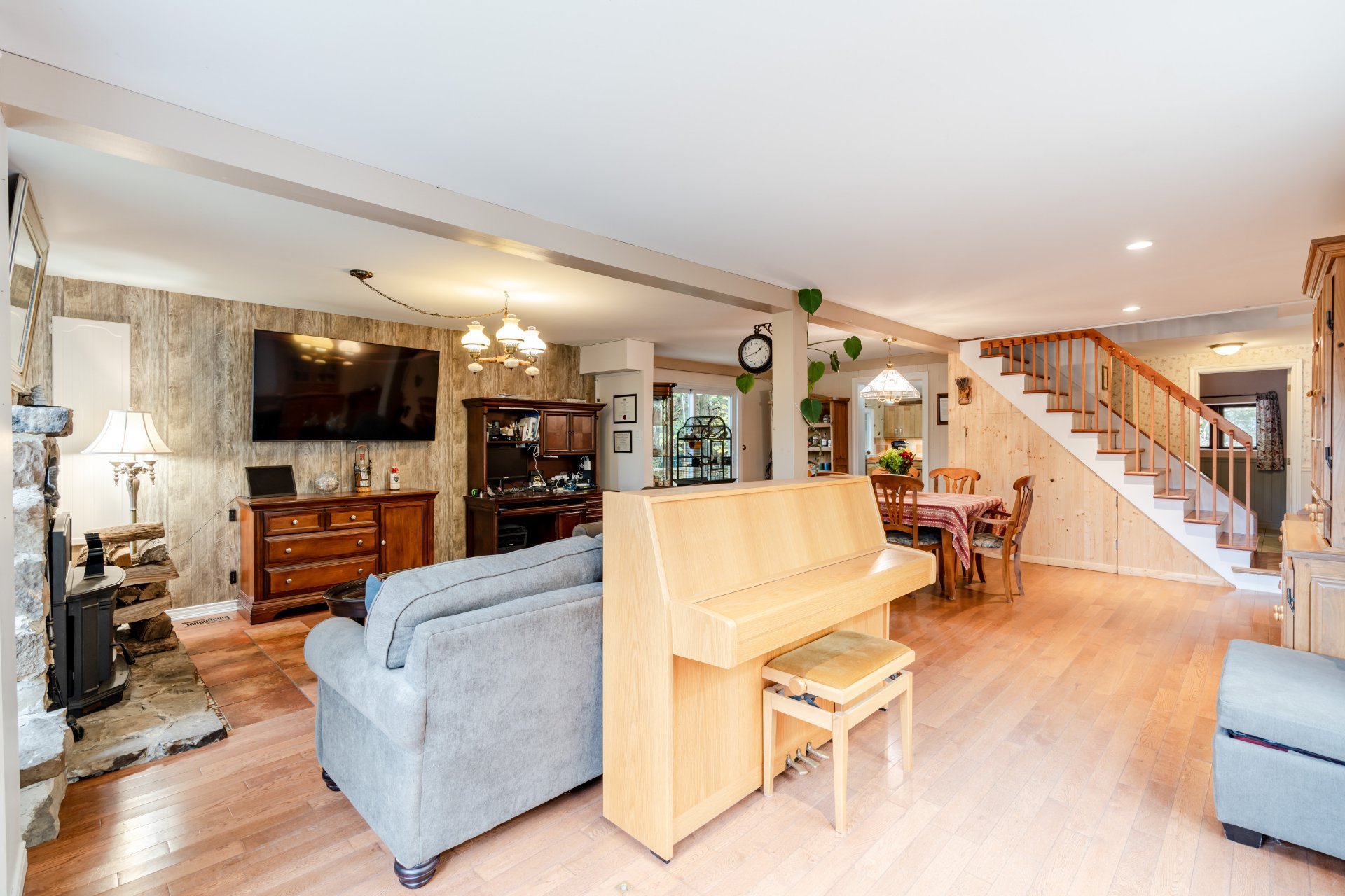 Photo - Living room