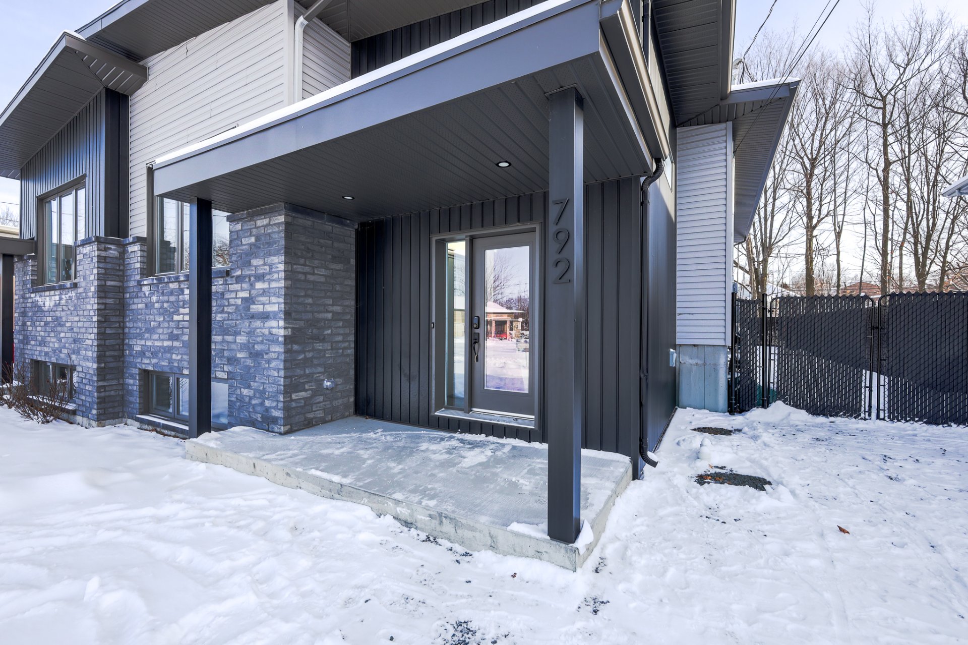 Photo - Entrée extérieure