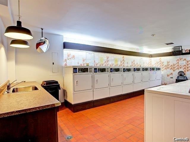 Photo - Laundry room