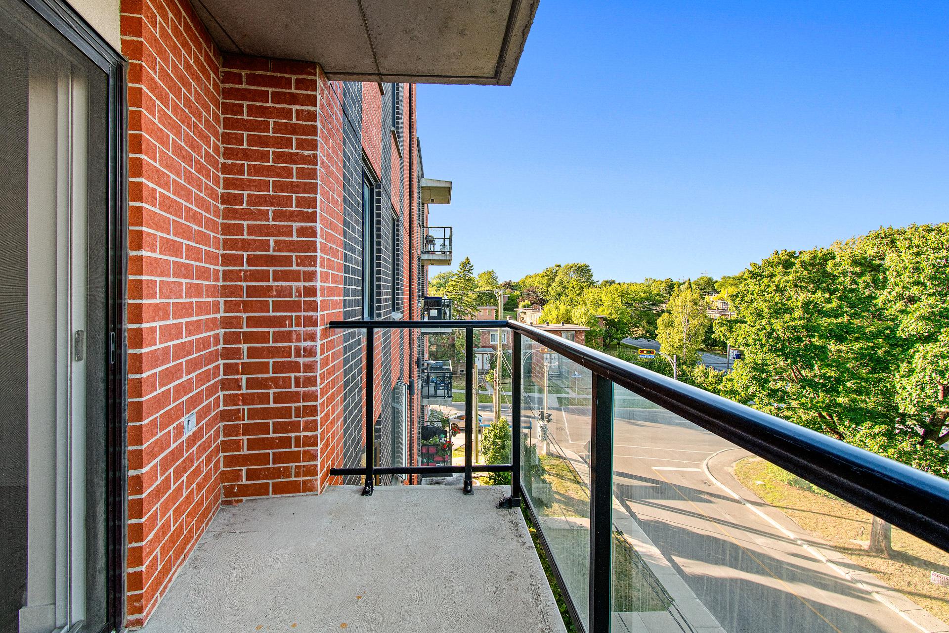 Photo - Balcon