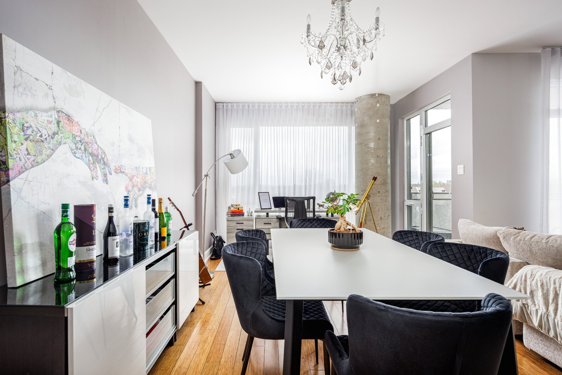 Photo - Dining room
