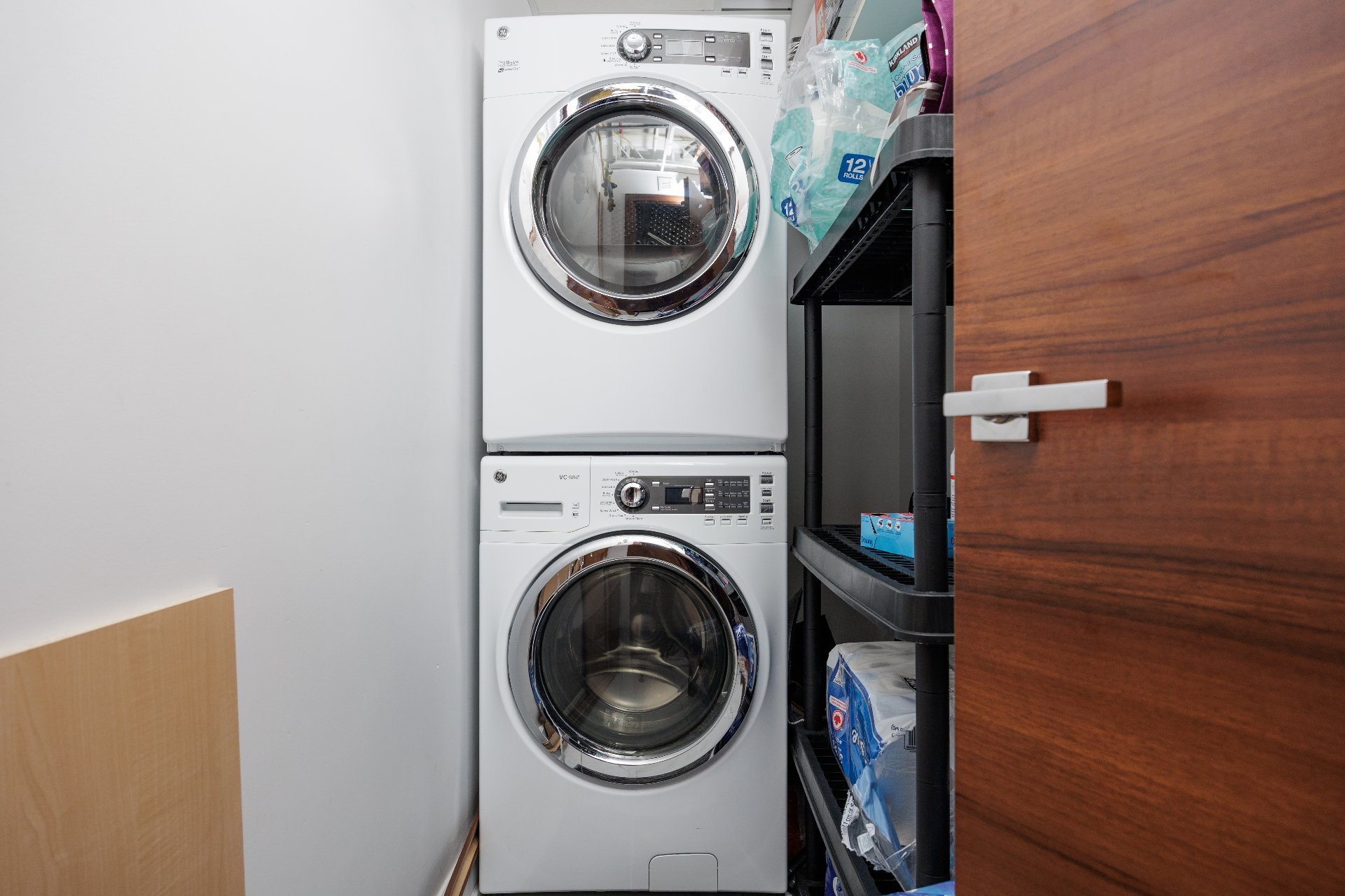 Photo - Laundry room