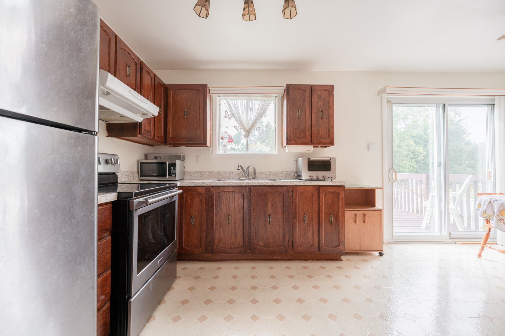 Photo - Kitchen