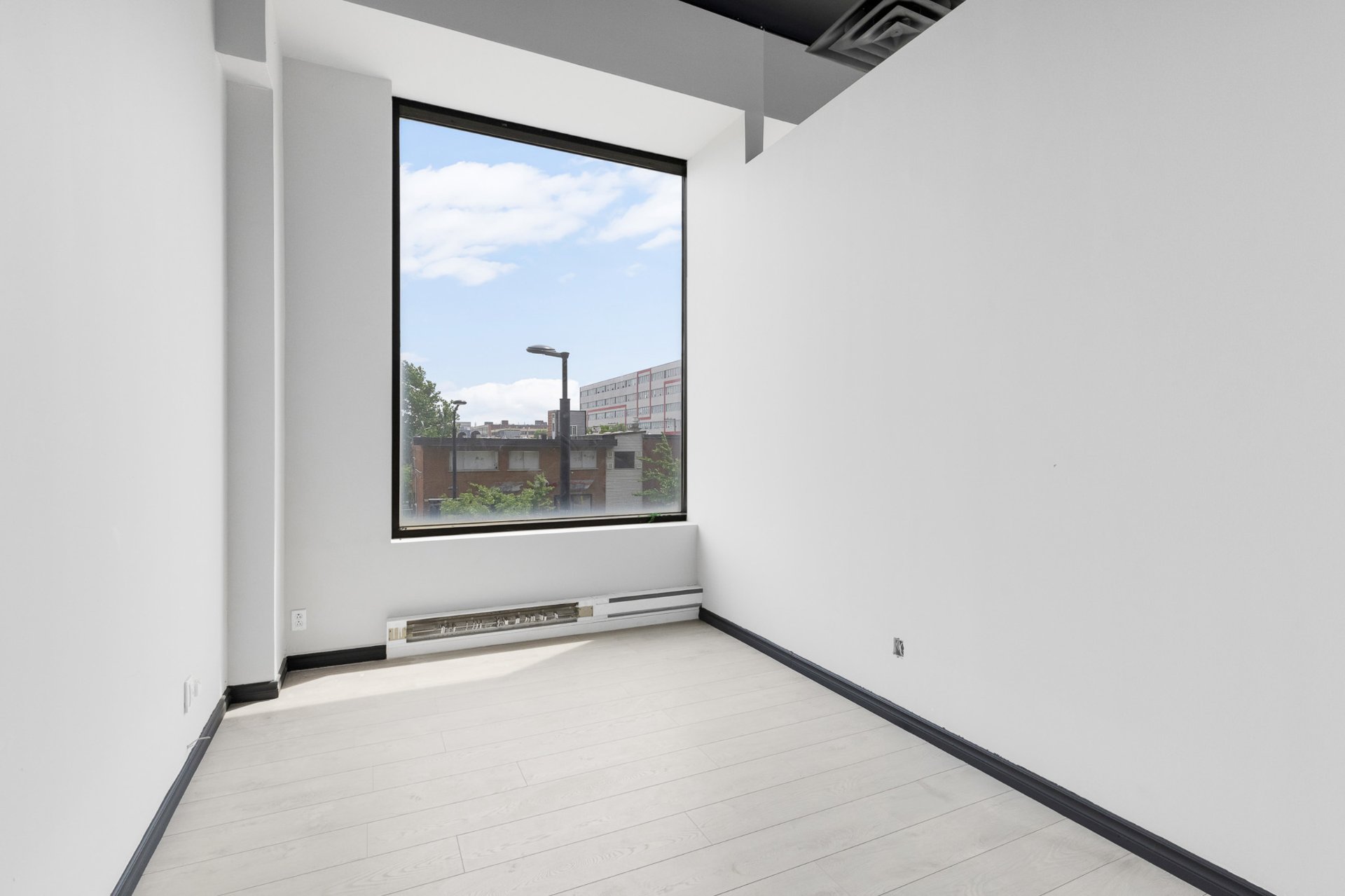 Photo - Office