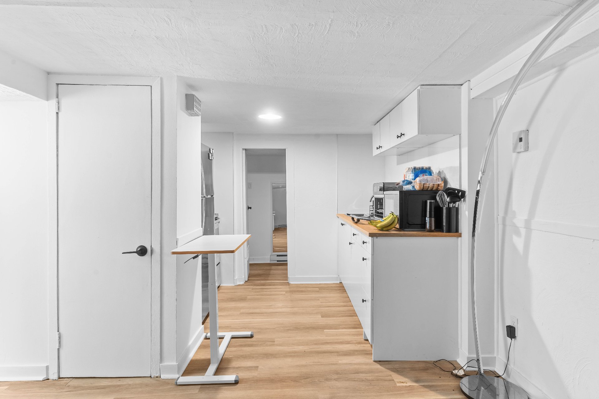 Photo - Kitchen