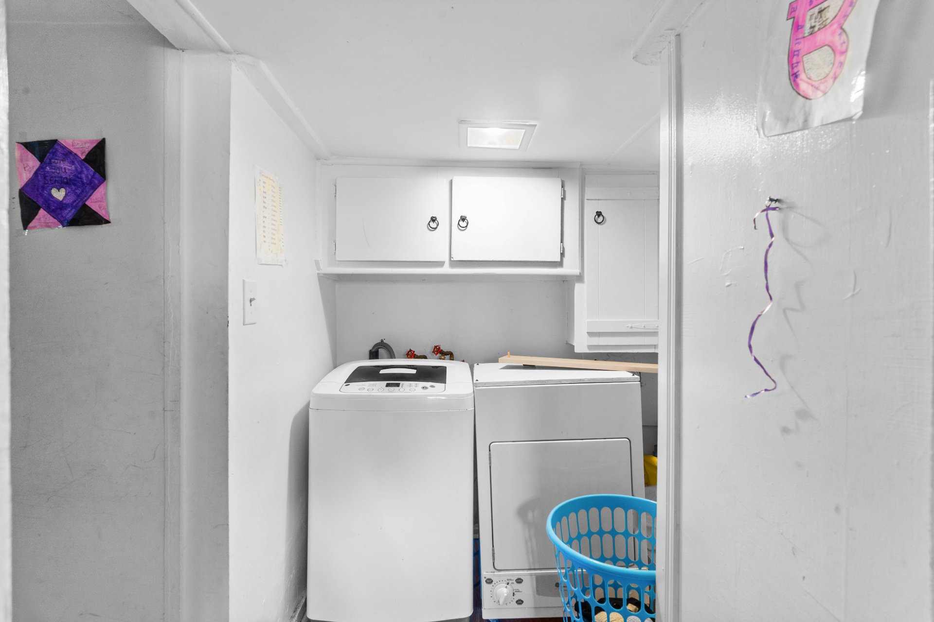 Photo - Laundry room
