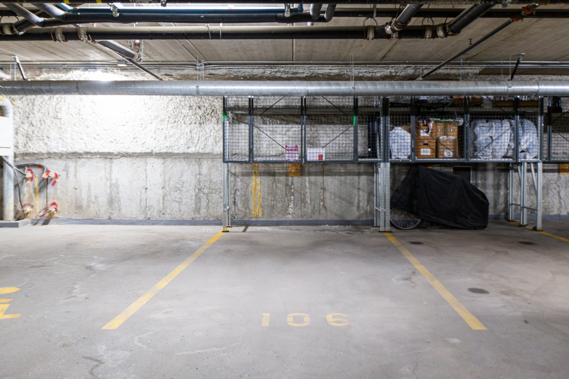 Photo - Stationnement