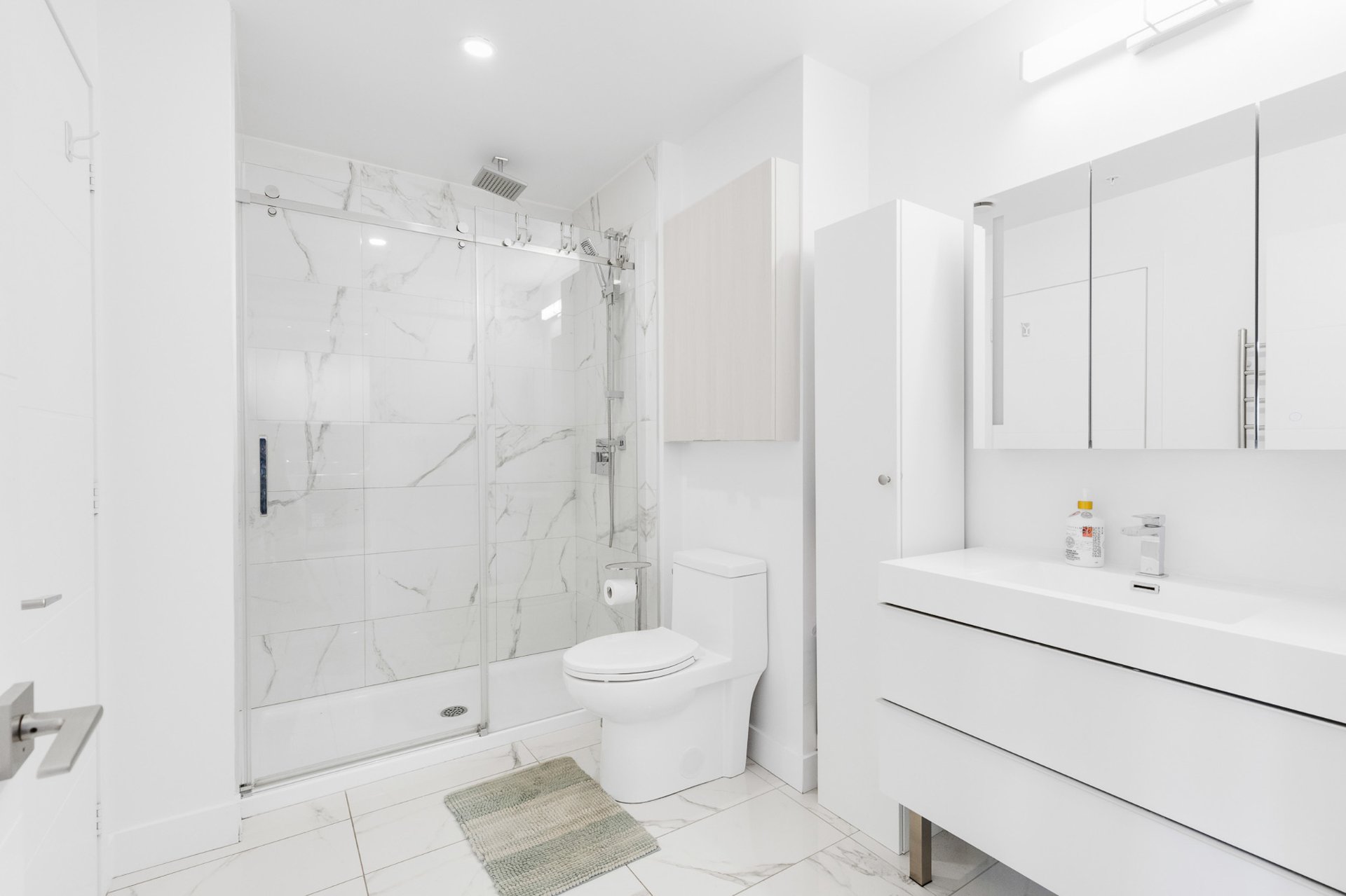 Photo - Bathroom