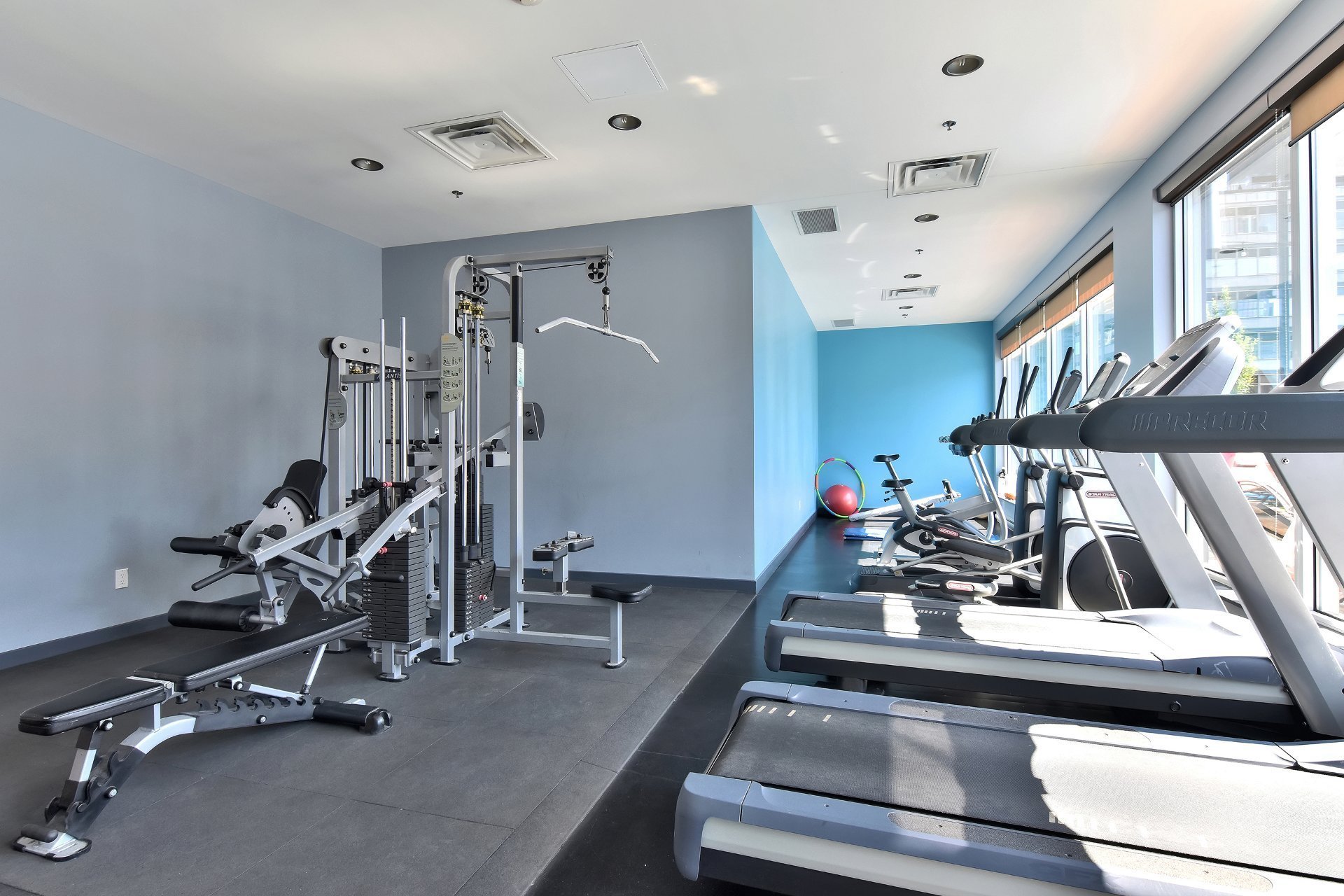 Photo - Exercise room