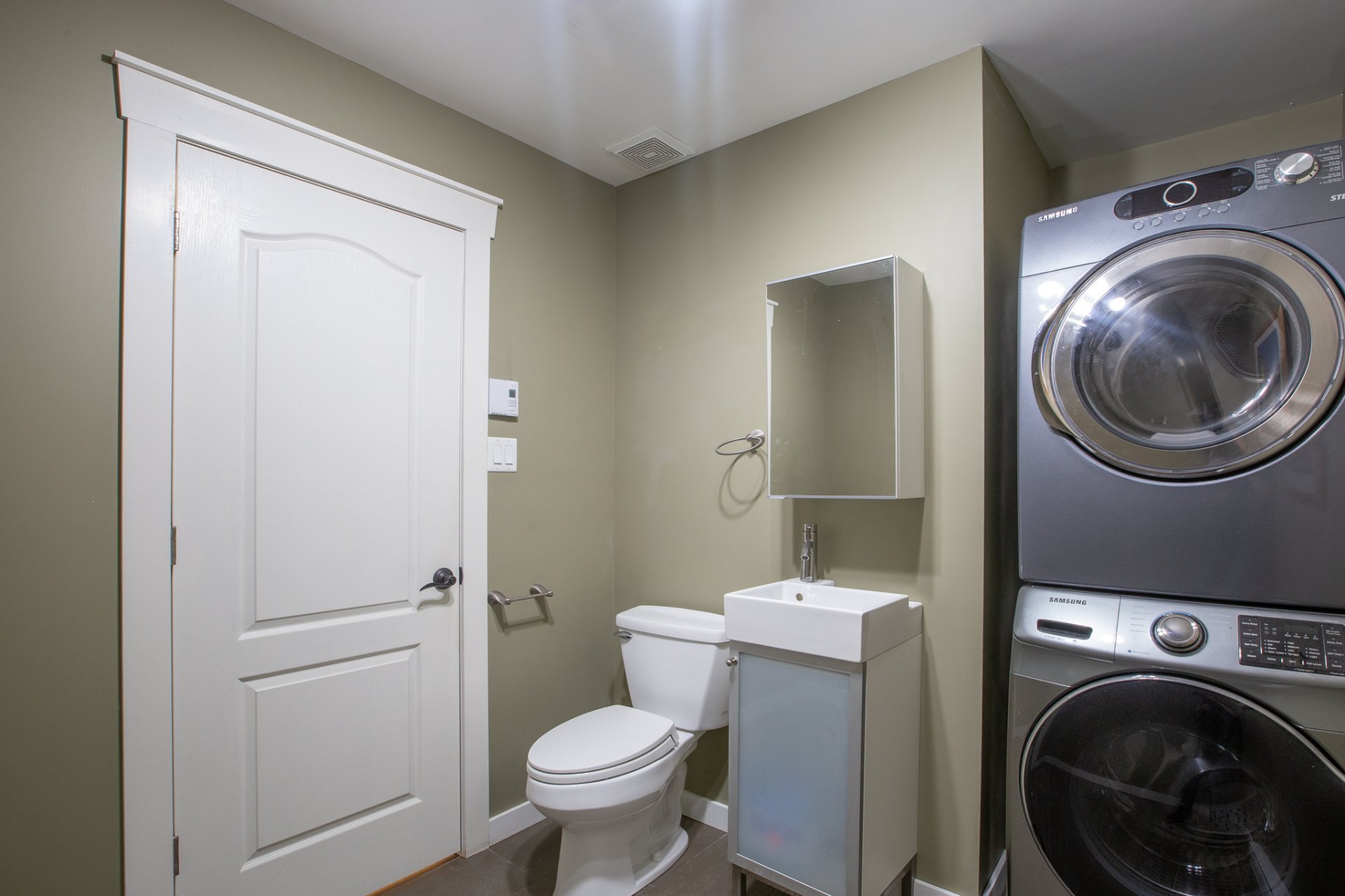 Photo - Washroom