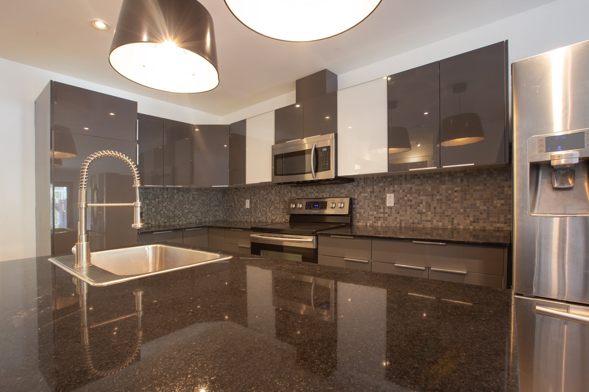 Photo - Kitchen