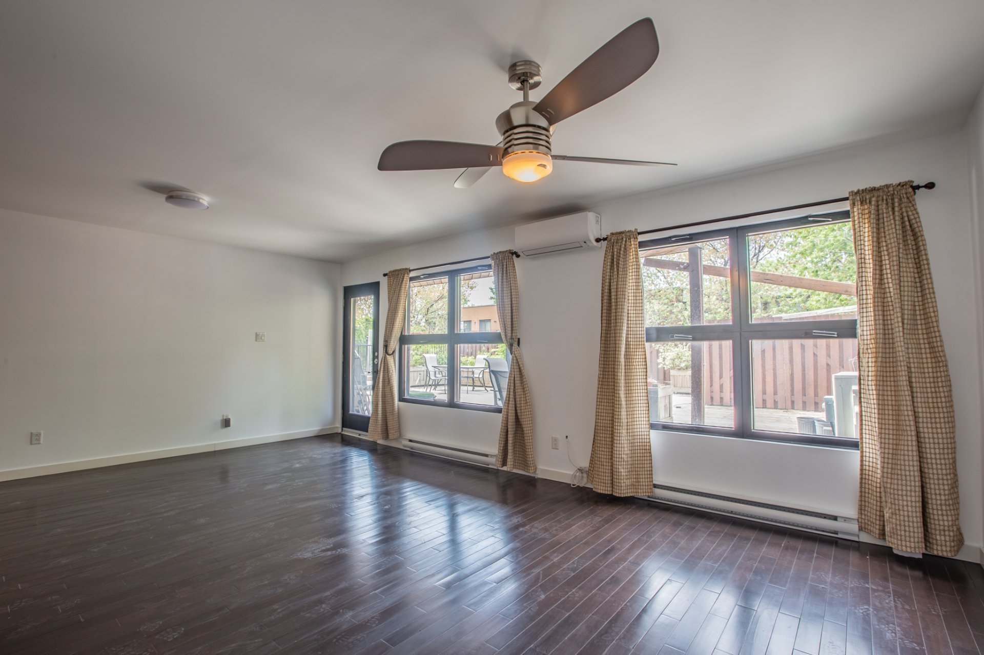 Photo - Living room