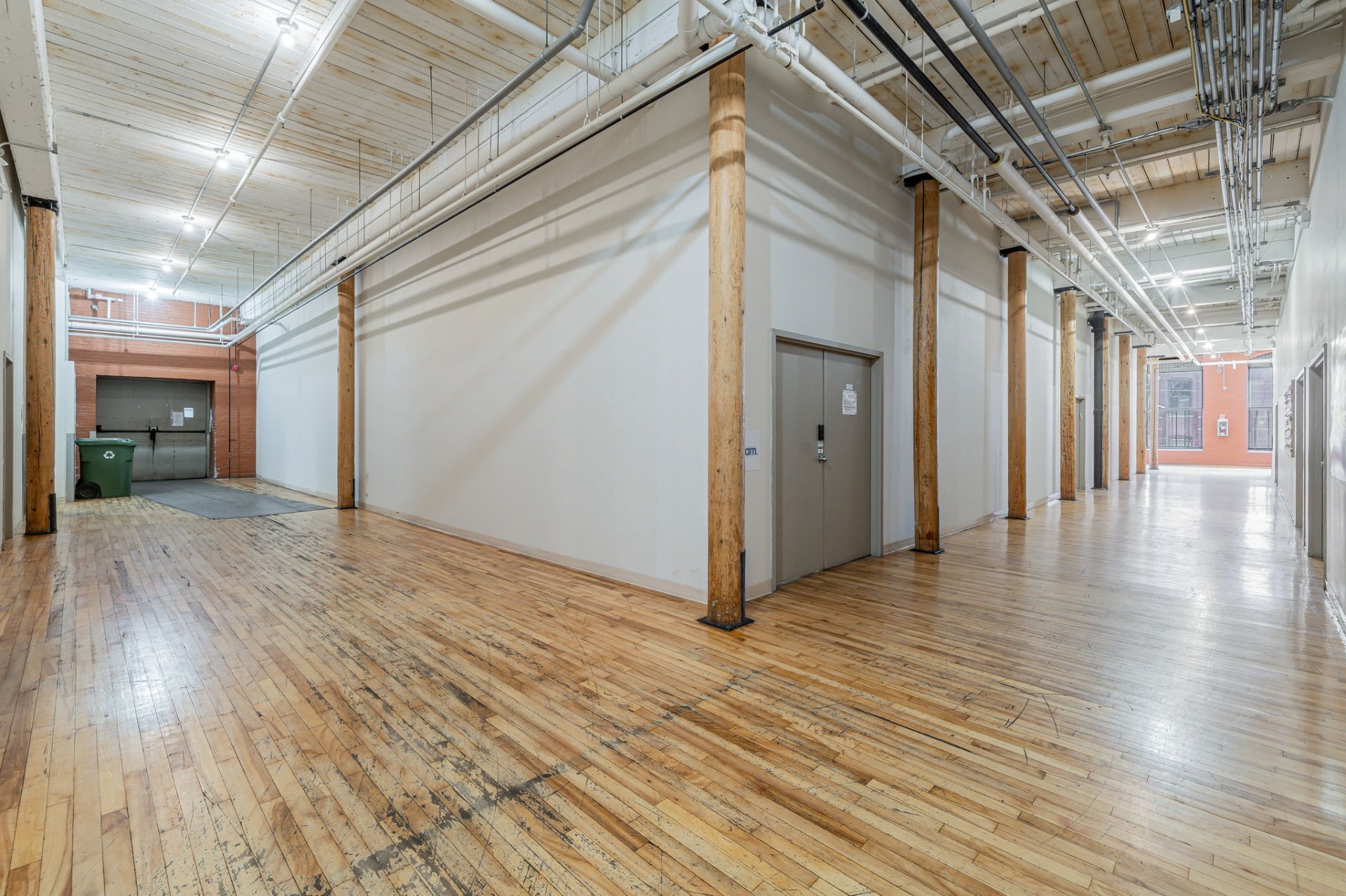 Photo - Hallway