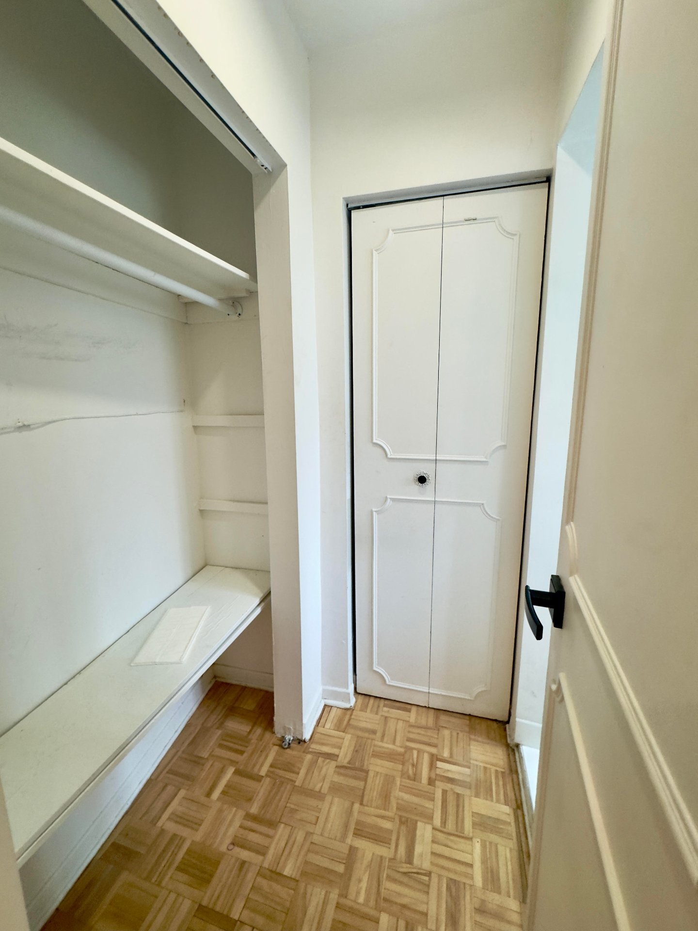 Photo - Penderie (Walk-in)