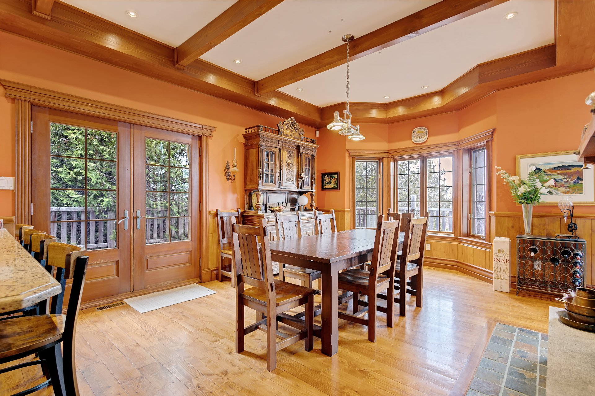 Photo - Dining room
