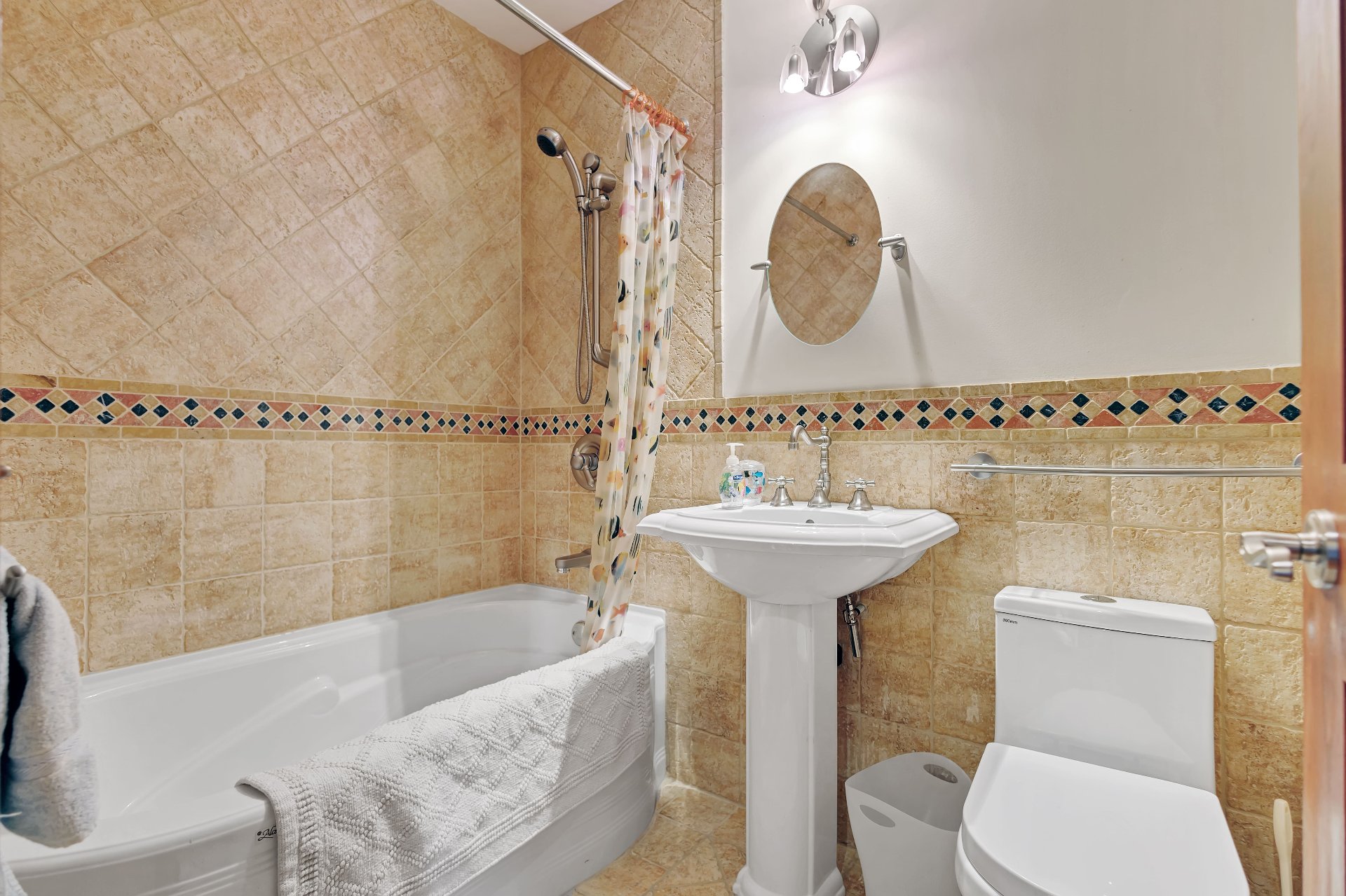 Photo - Bathroom