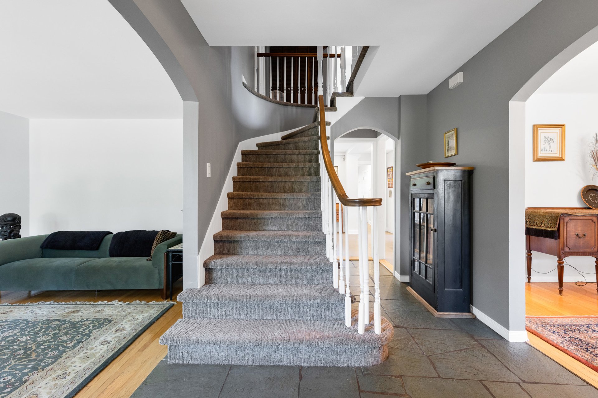 Photo - Escalier
