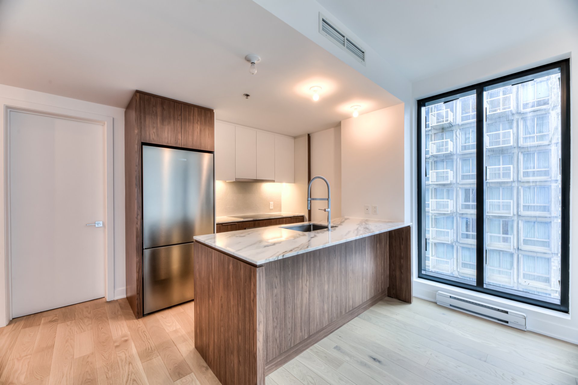 Photo - Kitchen