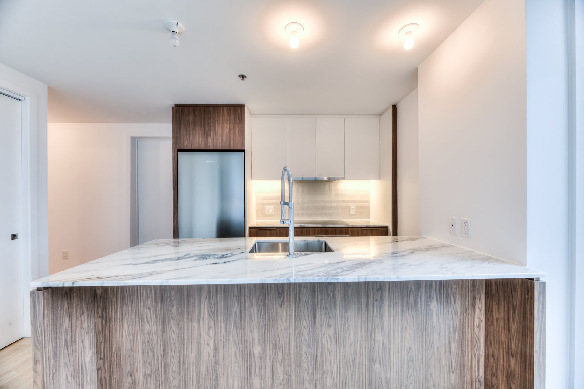 Photo - Kitchen