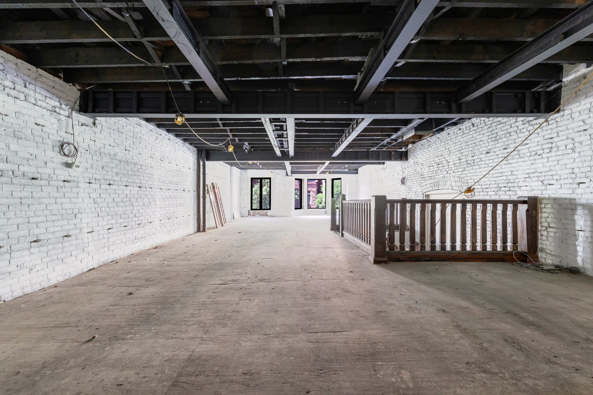 Photo - Interior