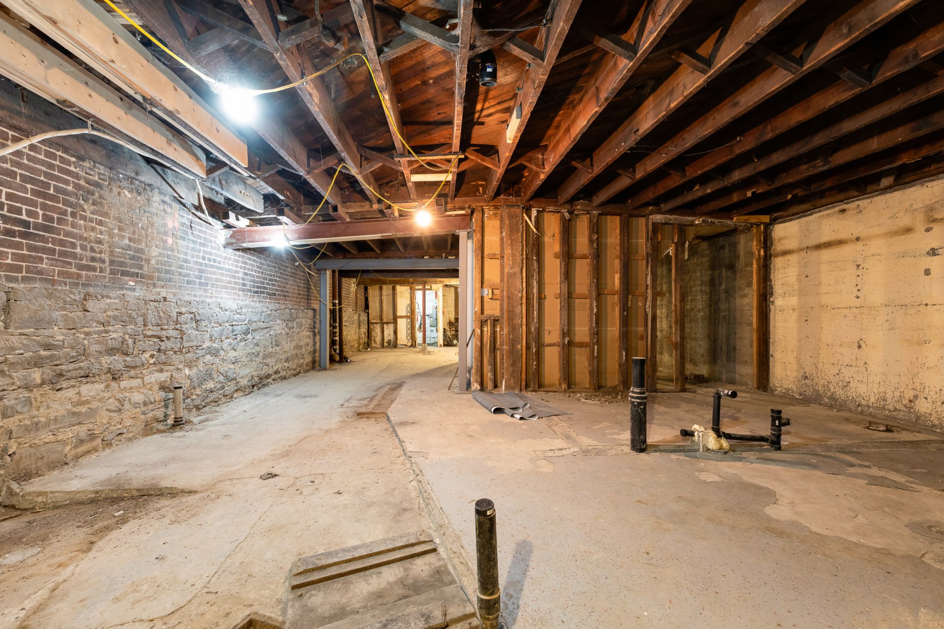 Photo - Basement
