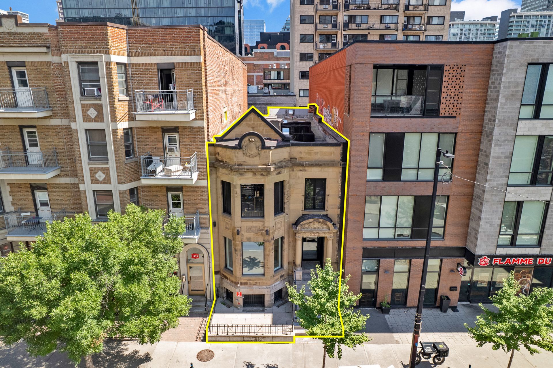 Photo - Frontage