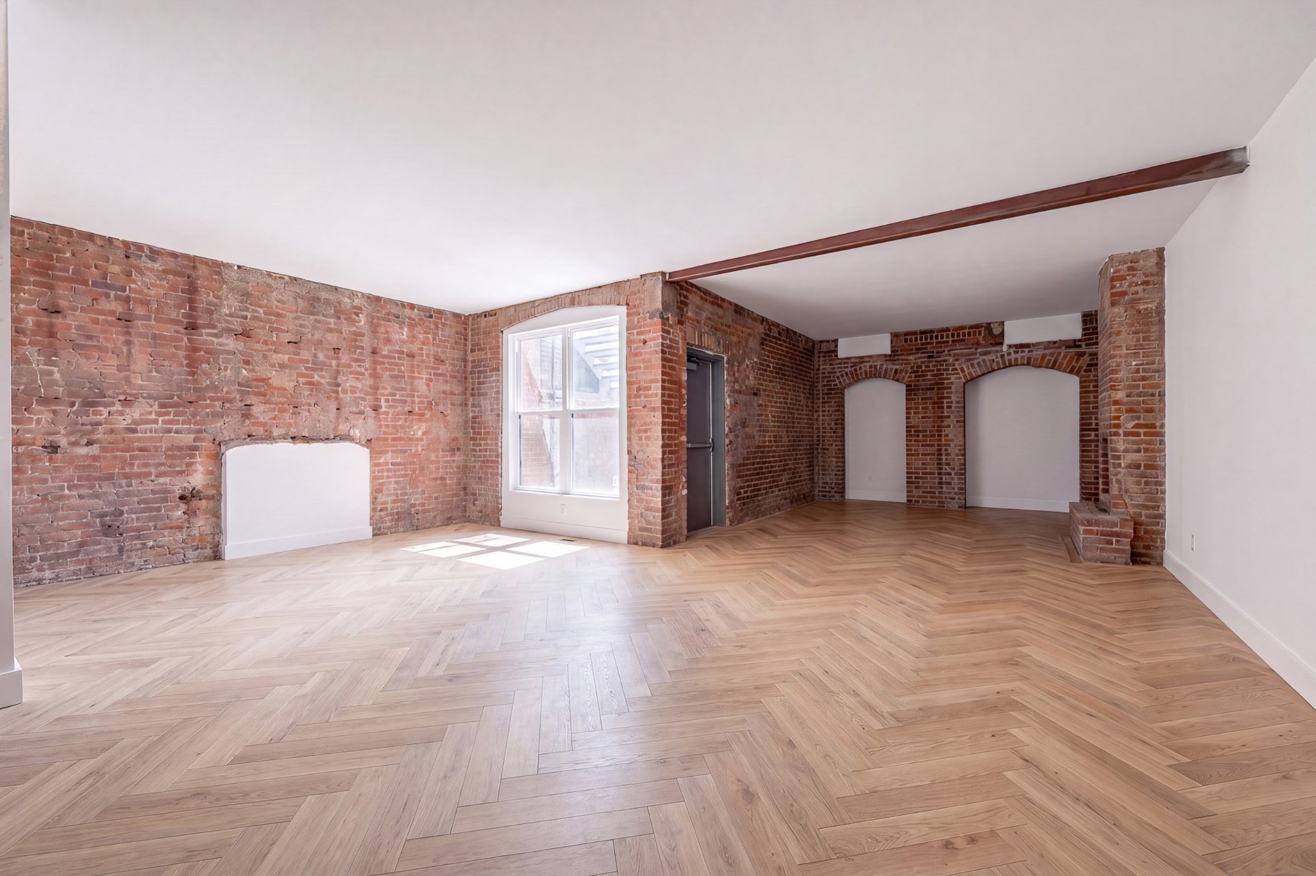 Photo - Interior