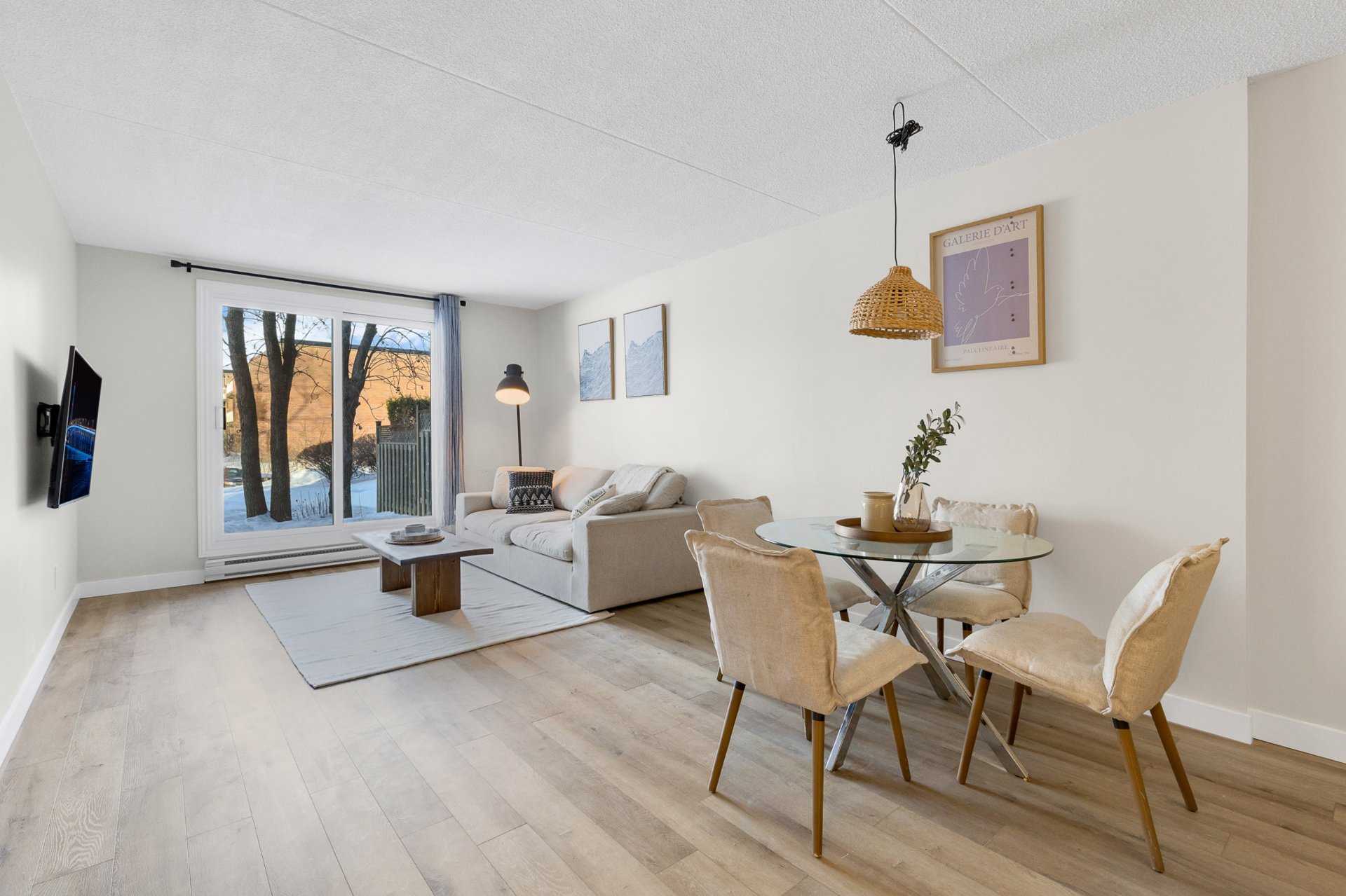 Photo - Salle à manger