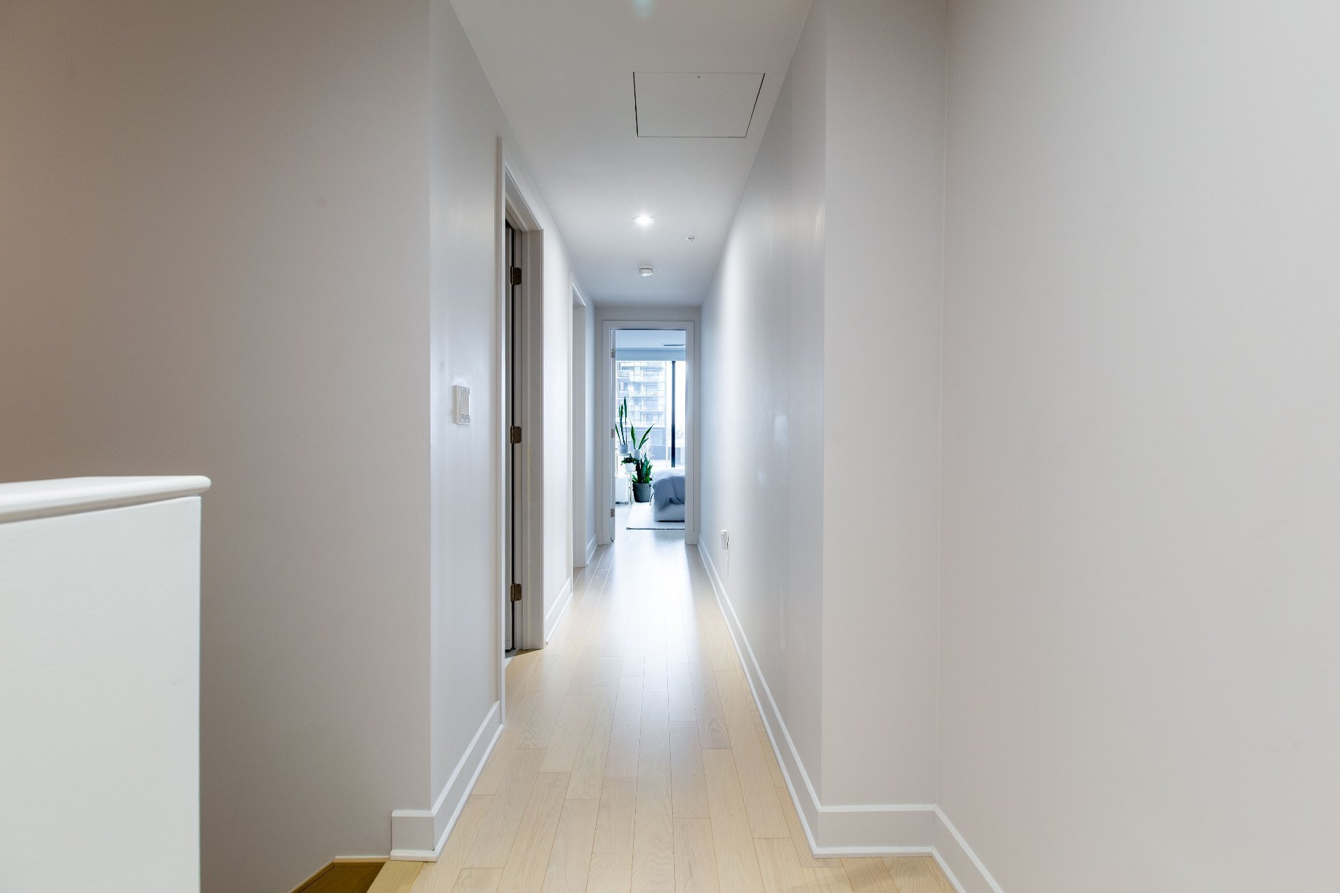 Photo - Interior