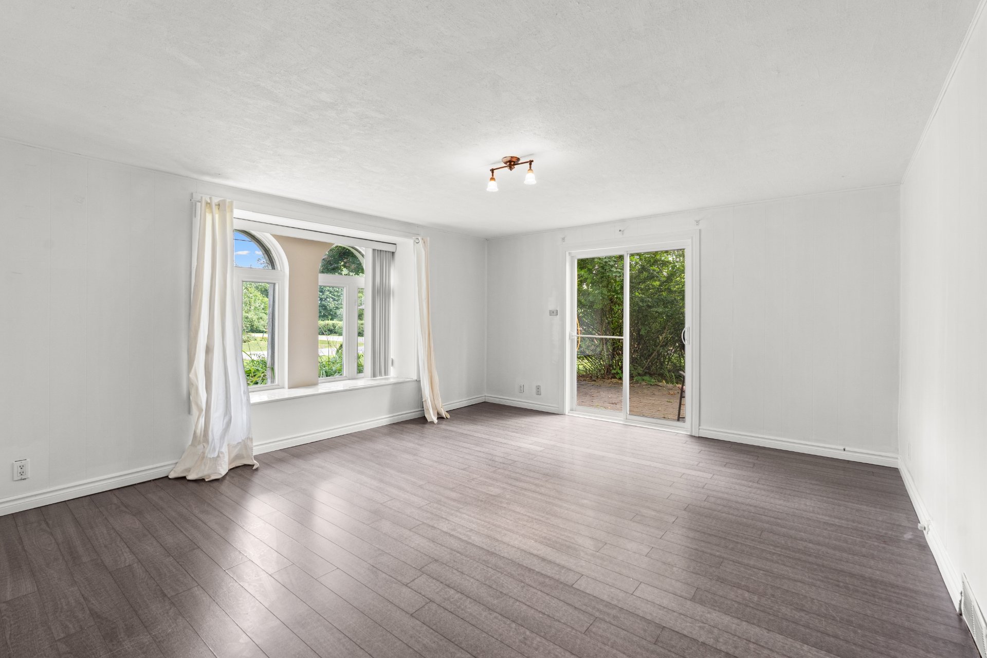 Photo - Bedroom