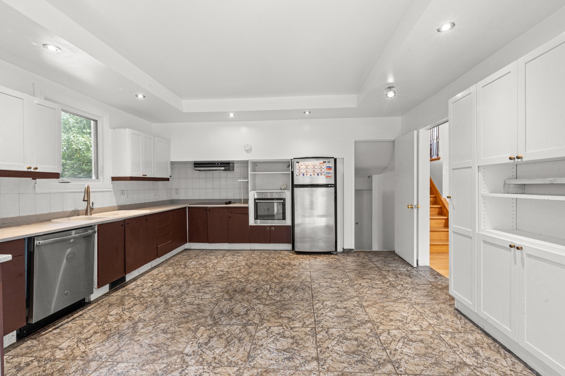 Photo - Kitchen