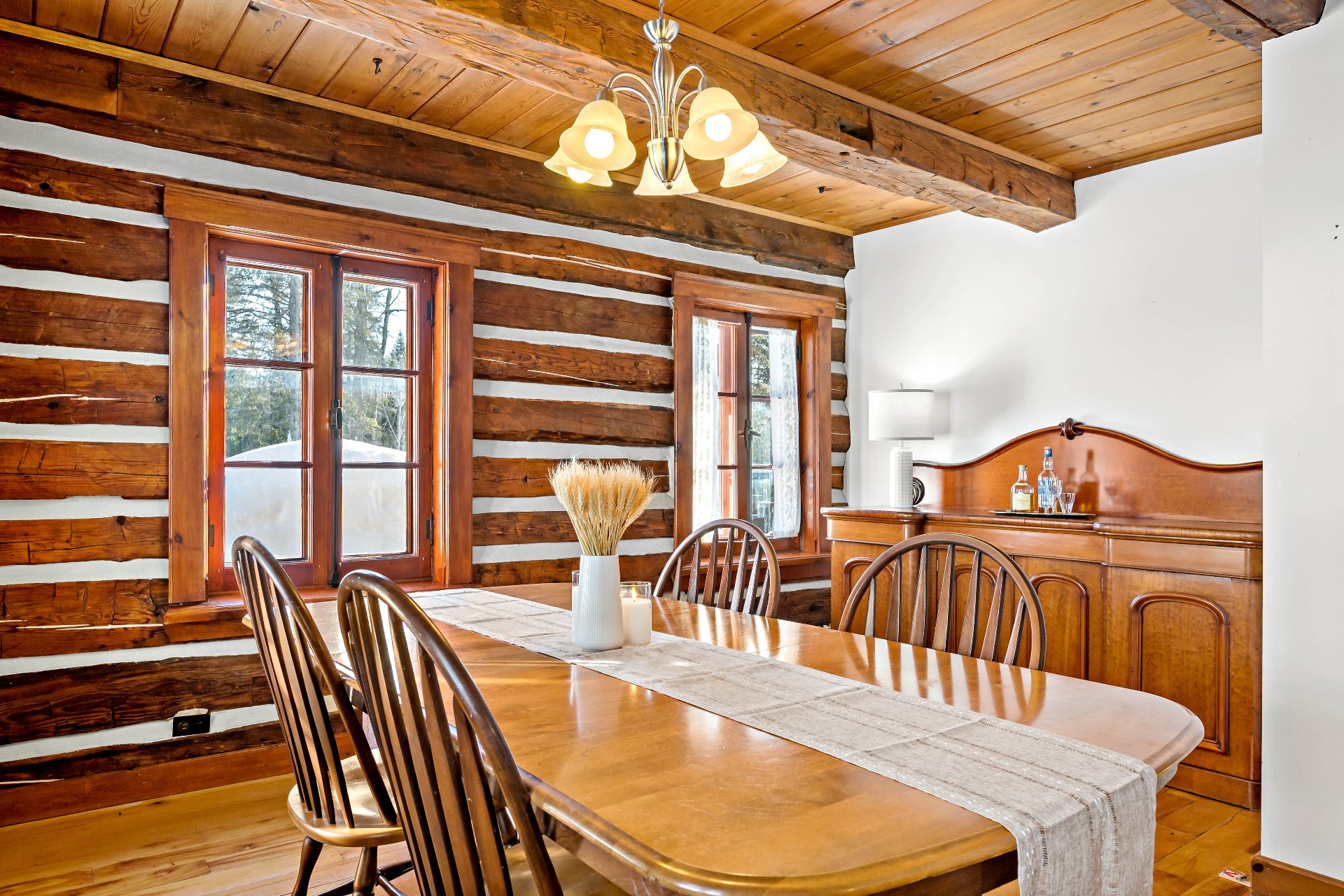 Photo - Salle à manger