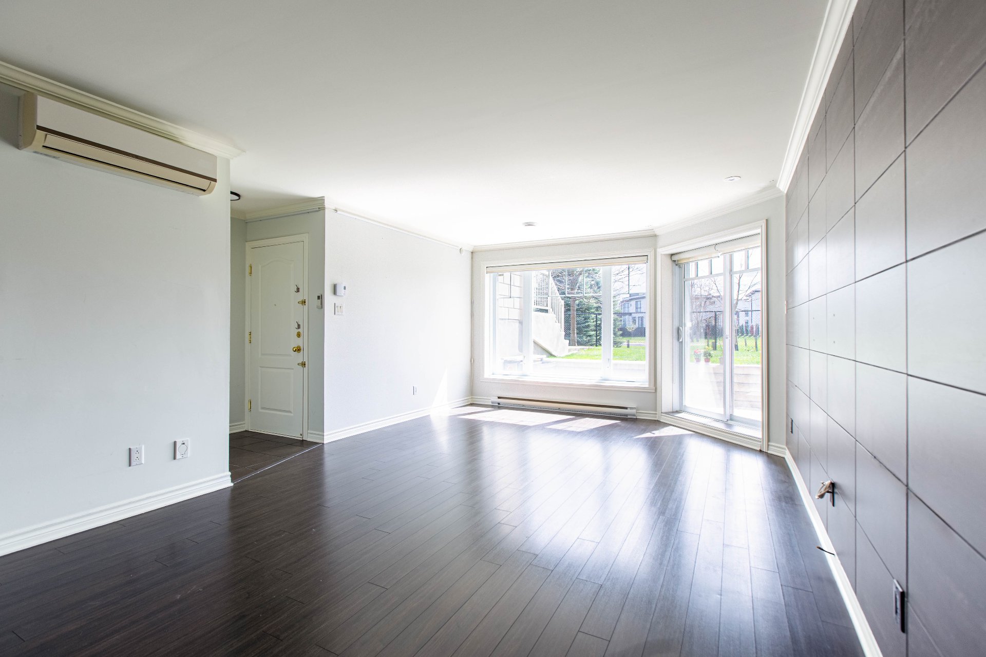 Photo - Living room